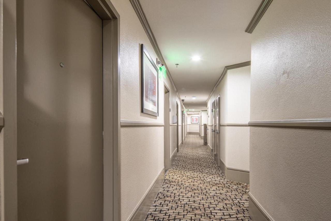 Inn@Market Сан-Франциско Экстерьер фото